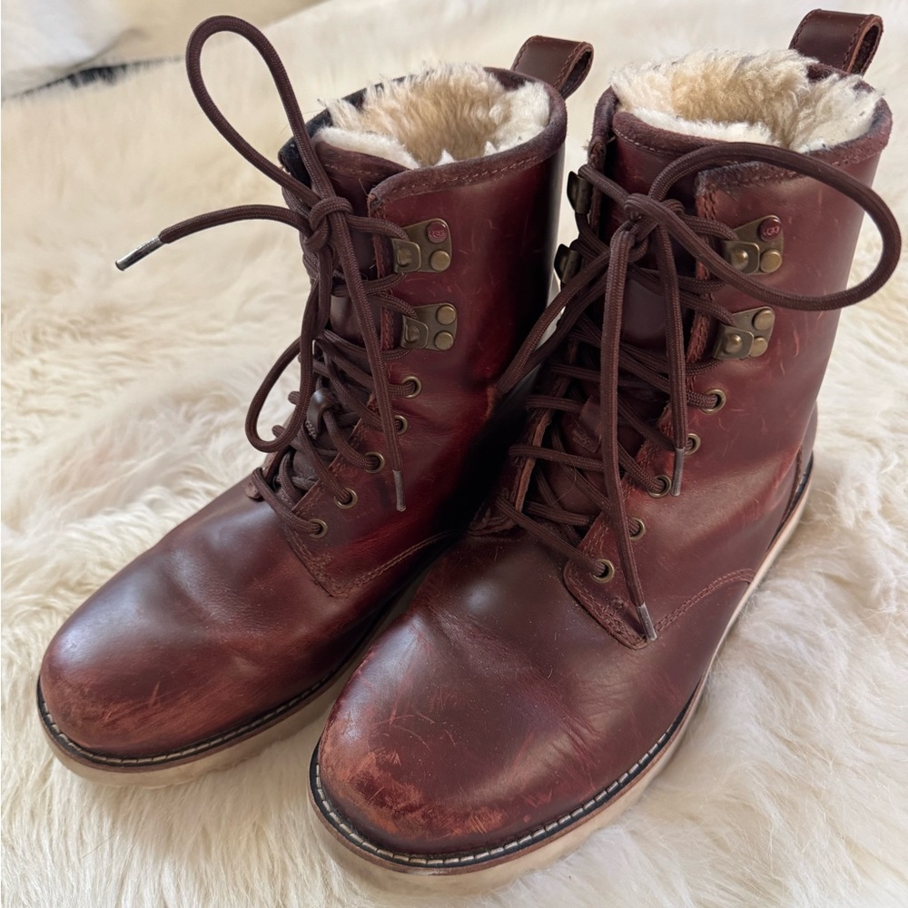 UGG Men’s Hannen TL Boots in Cordovan Men’s Size 8